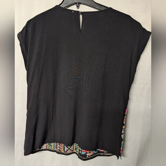 Savanna Jane Black Floral Embroidered Cap Sleeve Top Size Small - Picture 8 of 10